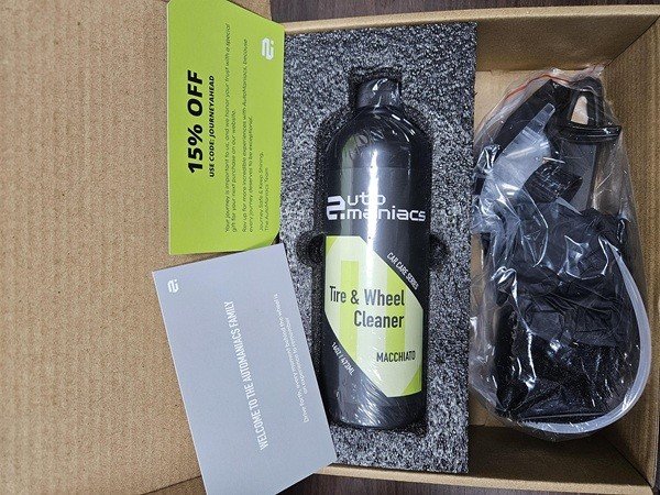 Tire & Wheel Cleaner Kit